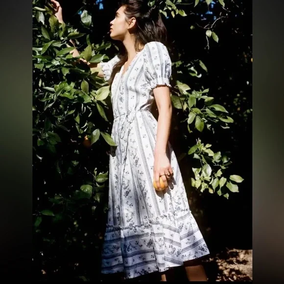 Reformation Veronica blue white floral dress in Roquefort - Picture 3 of 7